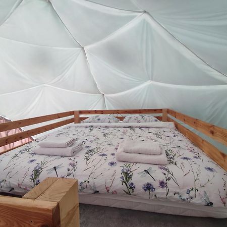 Forrest Glamp 호텔 Mieroszow 외부 사진