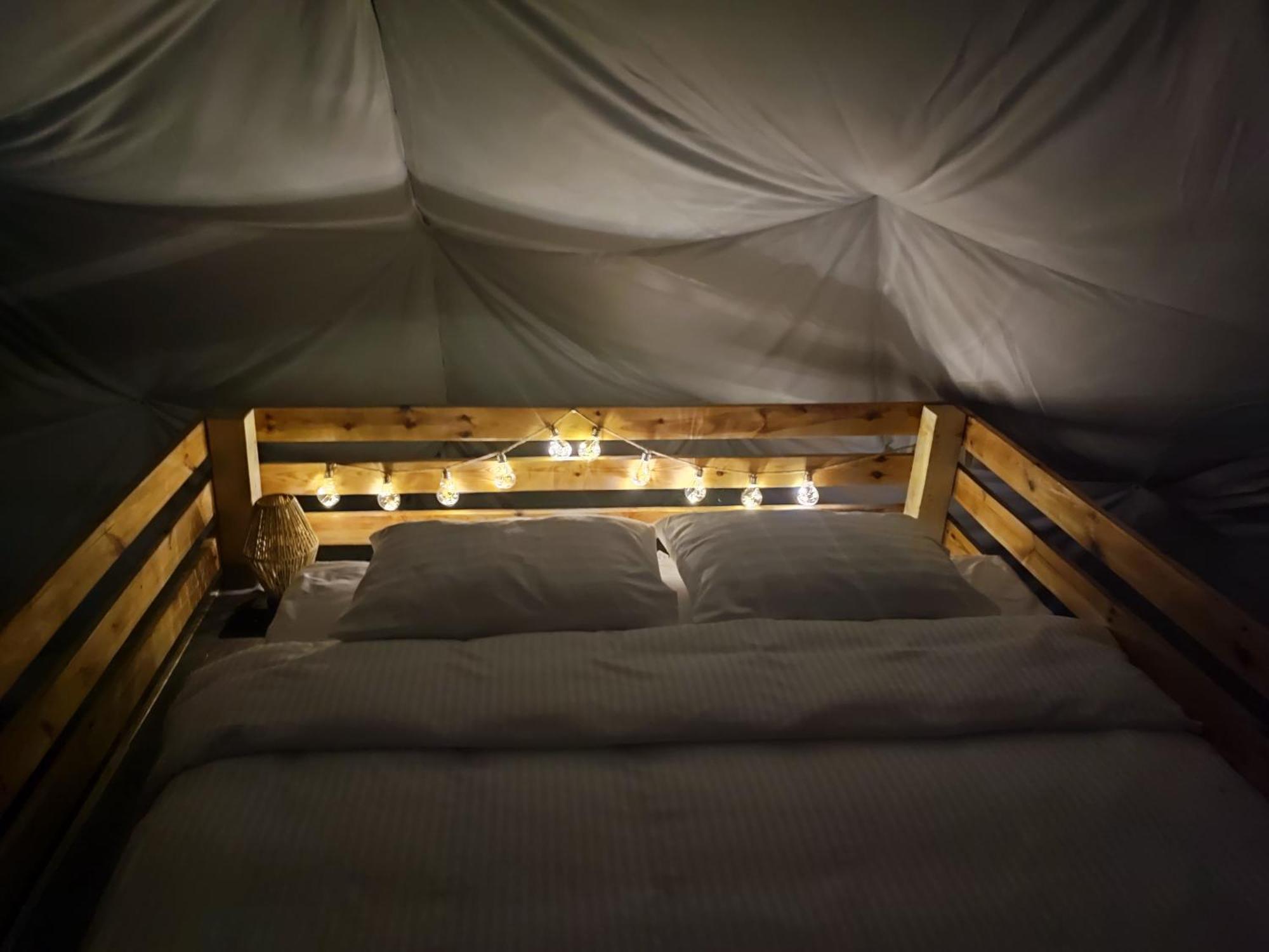 Forrest Glamp 호텔 Mieroszow 외부 사진